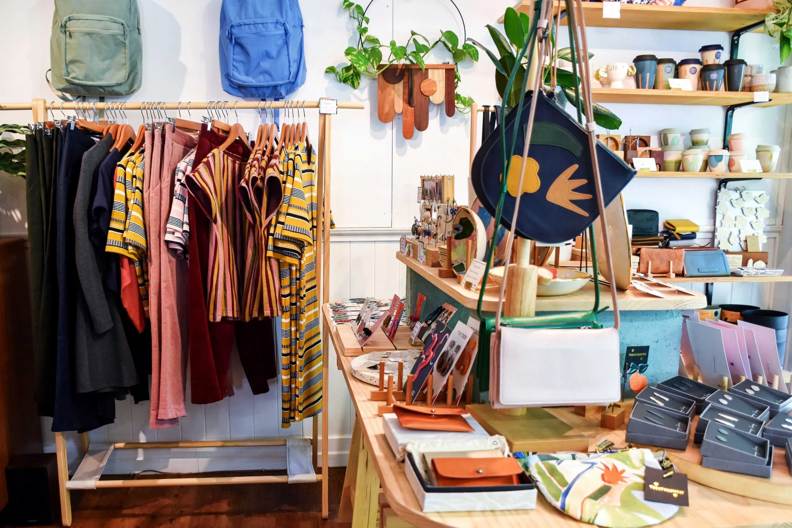 Thrift corner banner